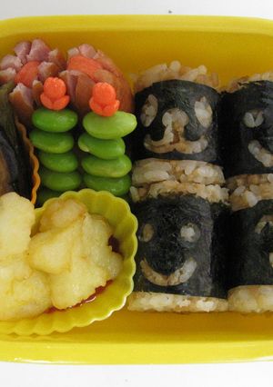 キャラ弁☆そぼろのり巻き☆-レシピのメイン写真