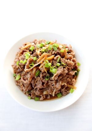 たまり醤油で簡単に【牛肉の香味炒め】-レシピのメイン写真