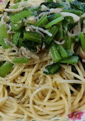 簡単！小松菜としらすのペペロンチーノ-レシピのメイン写真