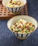 甘辛こんにゃく入りもち麦ご飯