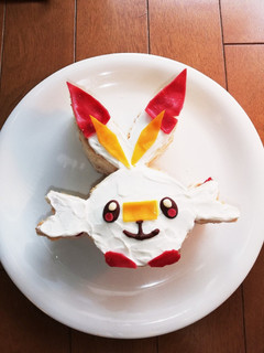 パンケーキで簡単☆ポケモンのヒバニー-レシピのメイン写真