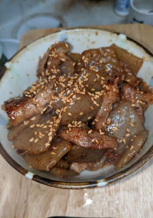 豚バラ肉とこんにゃくのピリ辛炒め-レシピのメイン写真