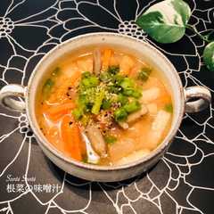 รูปของ 冬レシピ☆根菜の味噌汁