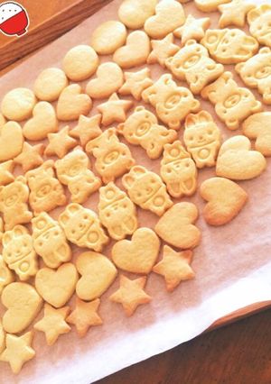 材料5つ シンプルで簡単なクッキー-レシピのメイン写真