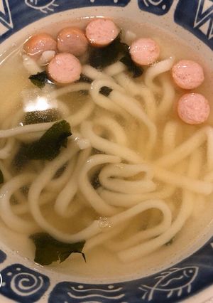 レンジで簡単！即席ソーセージわかめうどん-レシピのメイン写真