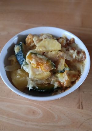 スキムミルクを使ったかぼちゃとおいものグラタン-レシピのメイン写真