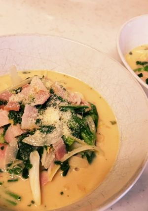 ベーコンとほうれん草のクリームラーメン-レシピのメイン写真