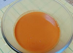 海老の頭と殻で濃厚なスープを作りました。-レシピのメイン写真