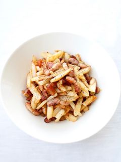 美味しい〜【じゃがベーコンのガリマヨ炒め-レシピのメイン写真