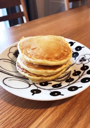 とってもしっとり♪ふんわりパンケーキ-レシピのメイン写真
