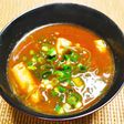 ブリのアラとめかぶの赤だし味噌汁