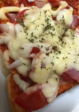 簡単　　食パンピザ-レシピのメイン写真