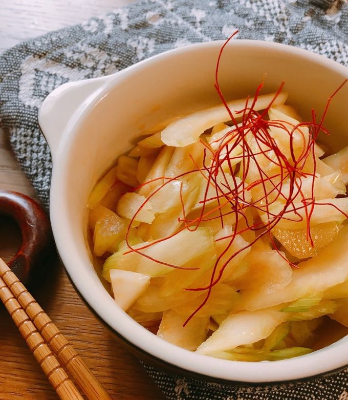セロリ好きさん必見♡セロリのラー油ナムル-レシピのメイン写真