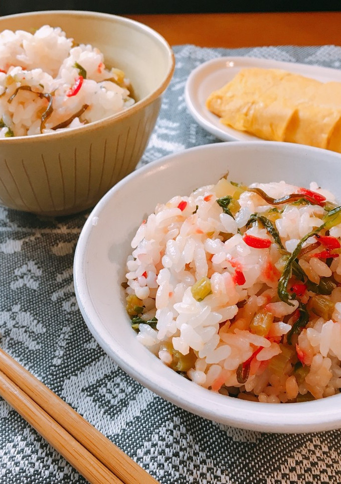 栄養満点！カブの葉と桜えびの簡単混ぜご飯-レシピのメイン写真