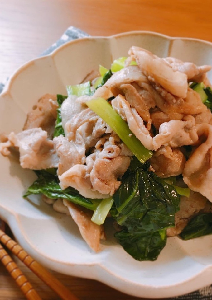簡単美味しい♪豚肉と小松菜のダシ炒め-レシピのメイン写真