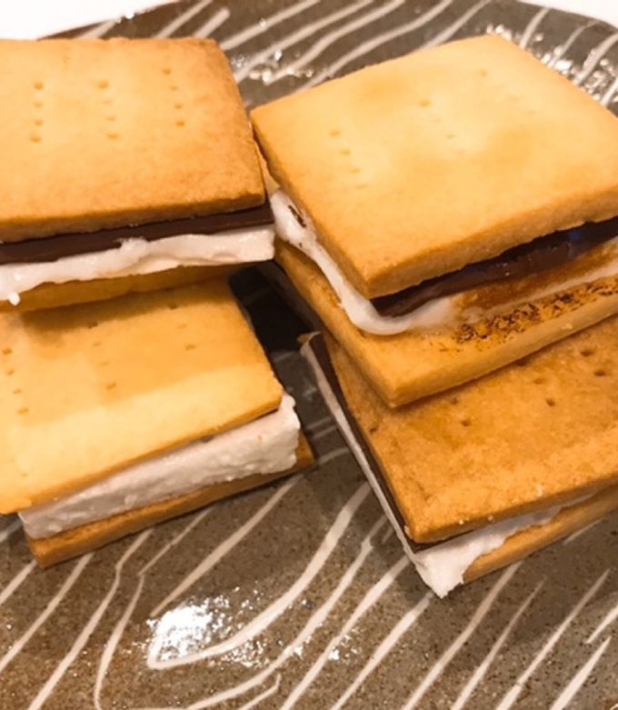 行列の出来るお店のスモアサンド-レシピのメイン写真