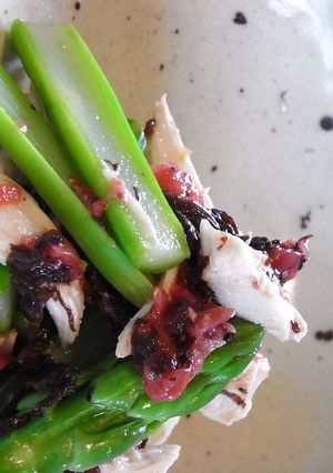アスパラと鶏の梅肉和え-レシピのメイン写真