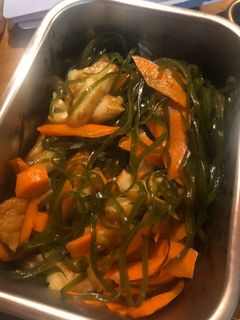 切り昆布とかまぼこの炒め煮-レシピのメイン写真