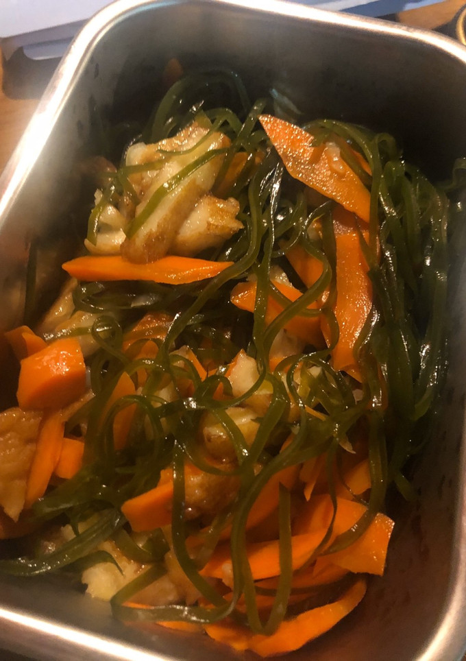 切り昆布とかまぼこの炒め煮-レシピのメイン写真