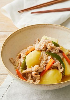 糀甘酒で豚プルコギ肉じゃが-レシピのメイン写真
