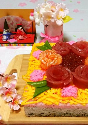ひな祭り✿ケーキ型で作る…三色ちらし寿司-レシピのメイン写真