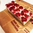 贅沢な苺チーズケーキ