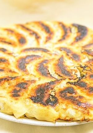 もやしと胡麻入り我が家のサッパリ餃子-レシピのメイン写真