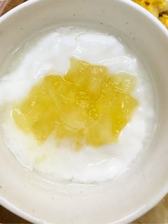 ヨーグルト りんごジャムのせ-レシピのメイン写真