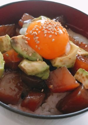 ちょっと特別♥でも簡単!まぐろアボカド丼-レシピのメイン写真
