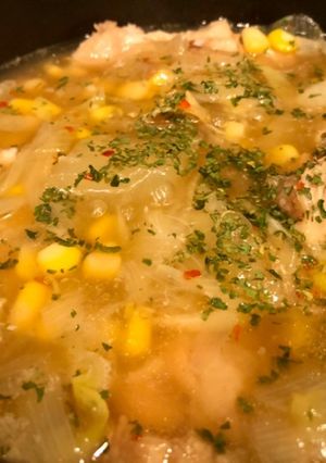 鶏手羽元とコーンのナンプラースープ煮-レシピのメイン写真