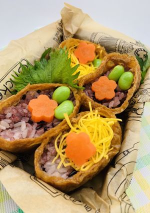 彩り華やか☆黒紫米でオープンいなり-レシピのメイン写真