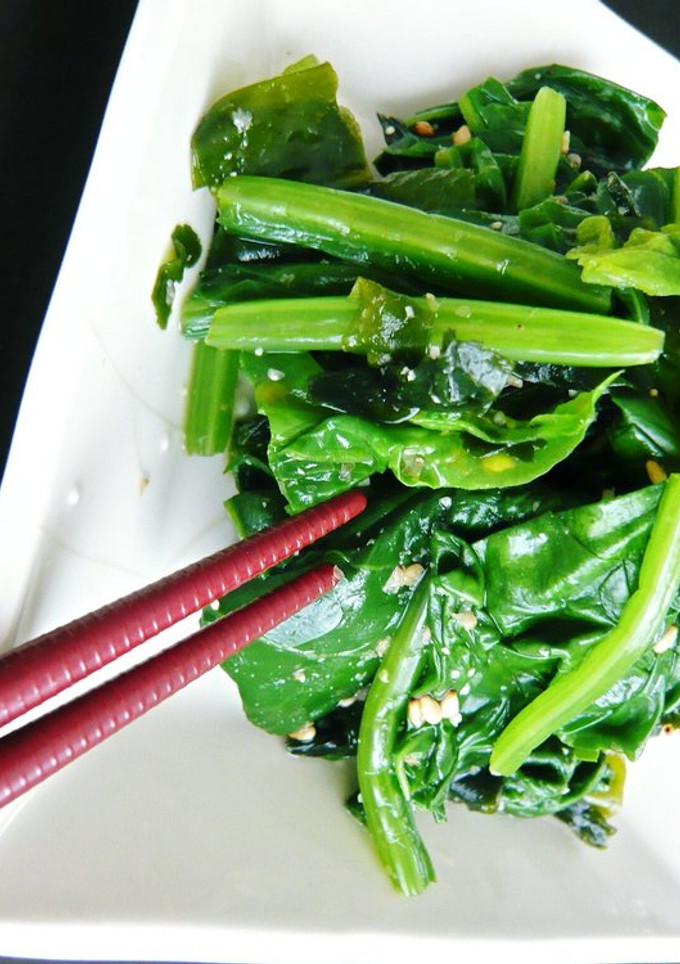 ○ほうれん草とわかめの胡麻和え○-レシピのメイン写真