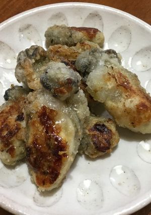 ☆お酒のあて 卵焼き器で焼くだけパリ牡蠣-レシピのメイン写真