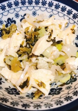 モッツァレラチーズと高菜の簡単おつまみ-レシピのメイン写真