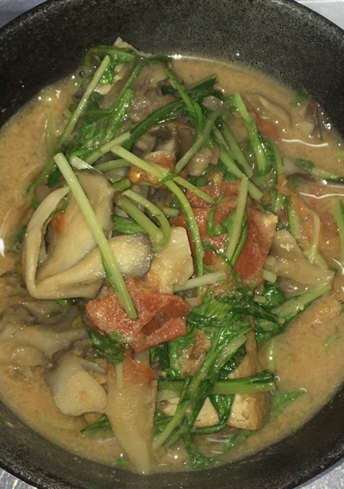 厚揚げと舞茸・トマト・水菜の胡麻大葉煮-レシピのメイン写真