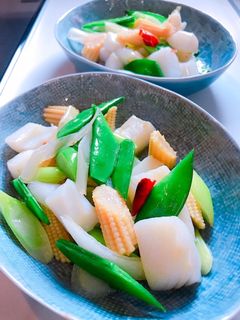 簡単!いかと絹さやの塩炒め-レシピのメイン写真
