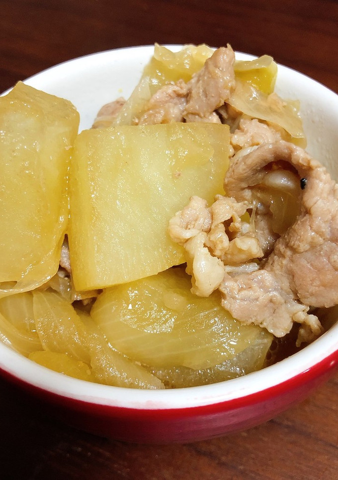 大根と玉ねぎの豚コマ煮-レシピのメイン写真