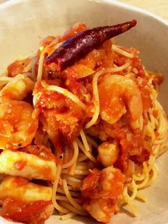 めちゃめちゃ簡単シーフードのトマトパスタ-レシピのメイン写真