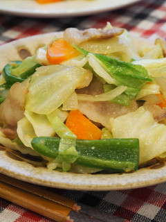 『春キャベツと豚肉の味噌バター炒め』-レシピのメイン写真