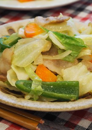 『春キャベツと豚肉の味噌バター炒め』-レシピのメイン写真