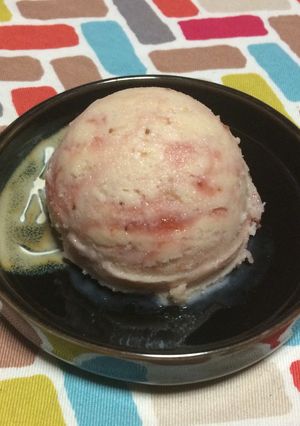 超簡単☆cuteな苺のストロベリーアイス-レシピのメイン写真