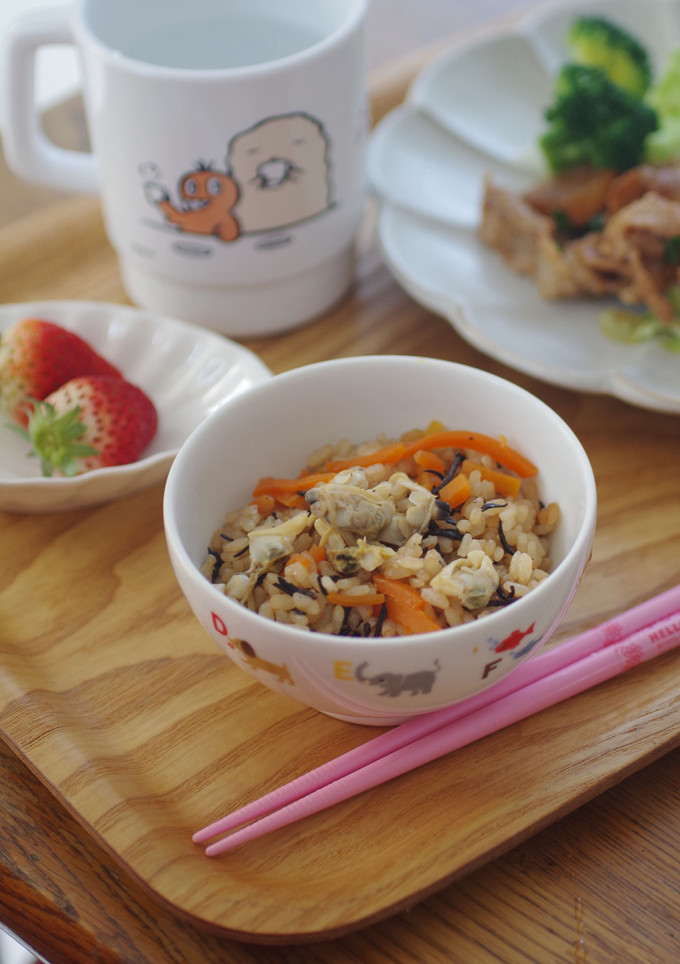 あさりと人参ひじきの炊き込みご飯-レシピのメイン写真