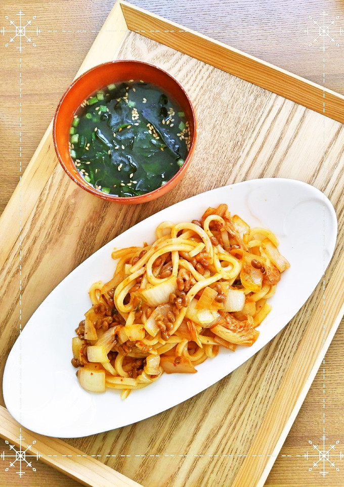 簡単5分！納豆キムチの焼きうどん-レシピのメイン写真