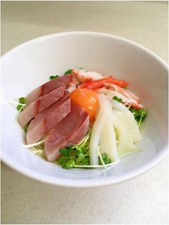 カイワレ大根で♡一人分の海鮮丼-レシピのメイン写真