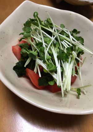 簡単美味しい!トマトわかめのせ☆あと一品-レシピのメイン写真