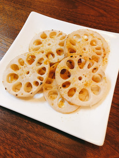 れんこんの素焼き カレー塩で-レシピのメイン写真