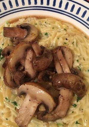 オルゾパスタのガーリックきのこソテーのせ-レシピのメイン写真