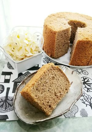 強力粉で作る☆ほうじ茶シフォンケーキ-レシピのメイン写真