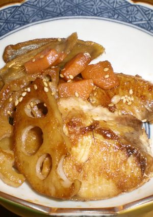 ぶりと根菜のピリ辛照り焼き-レシピのメイン写真