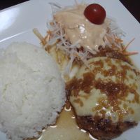 ビックリハンバーグ American size] Eat a big hamburger steak at Bikkuri Donkey